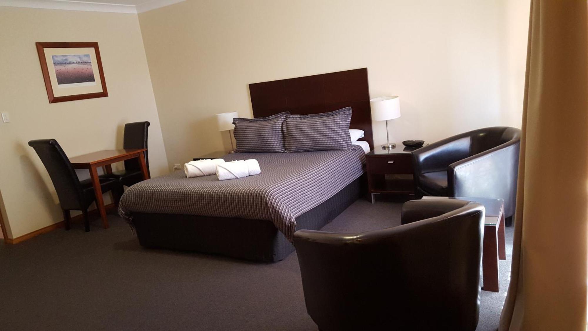 Gateway Motor Inn - Self Check-In Broken Hill Εξωτερικό φωτογραφία