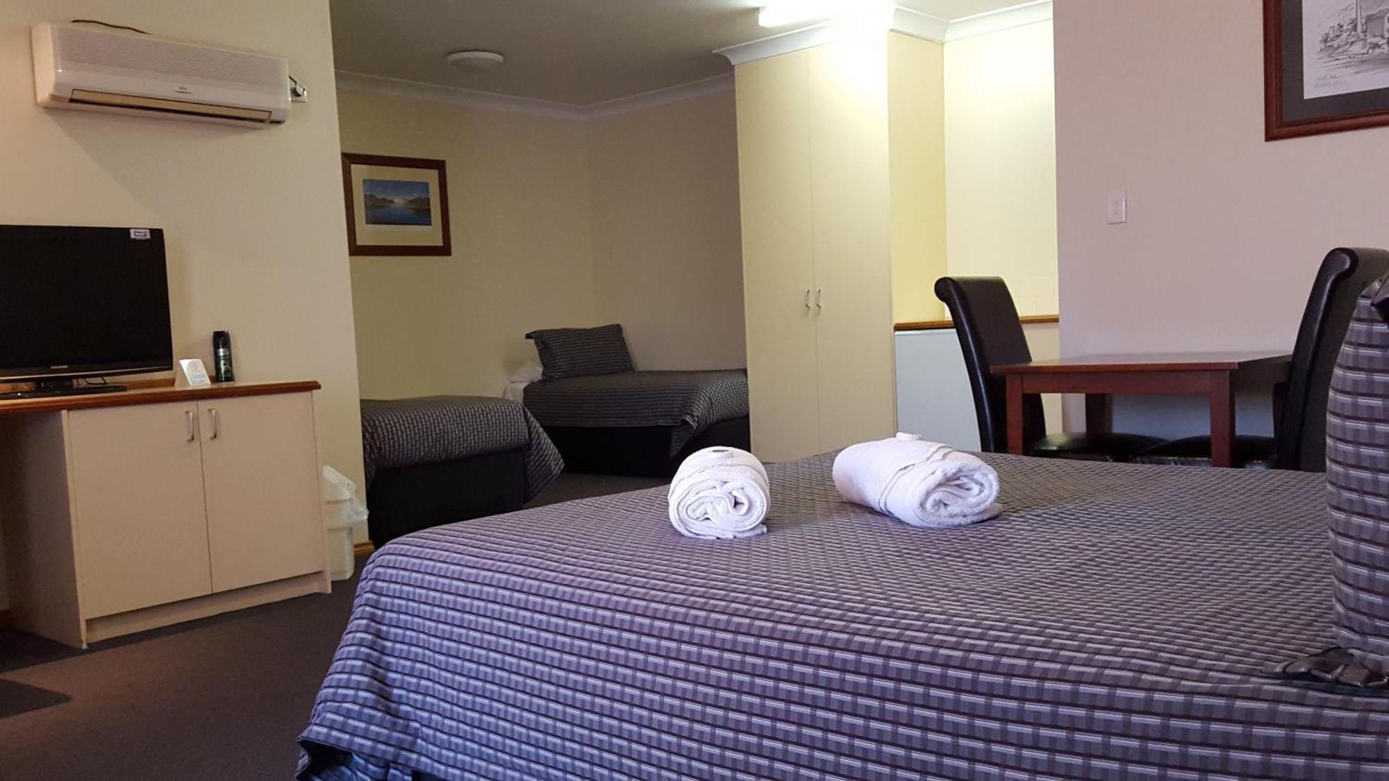 Gateway Motor Inn - Self Check-In Broken Hill Εξωτερικό φωτογραφία