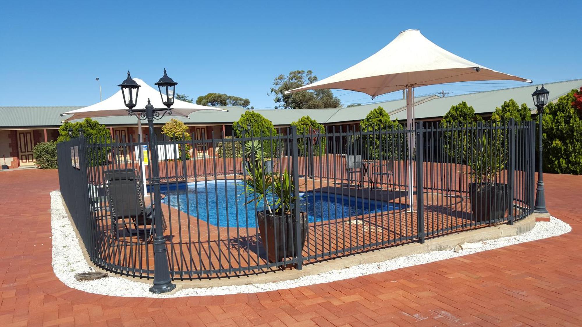 Gateway Motor Inn - Self Check-In Broken Hill Εξωτερικό φωτογραφία