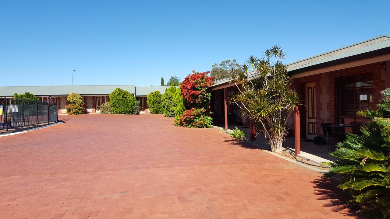 Gateway Motor Inn - Self Check-In Broken Hill Εξωτερικό φωτογραφία